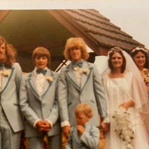 Meet your Posher, Helen